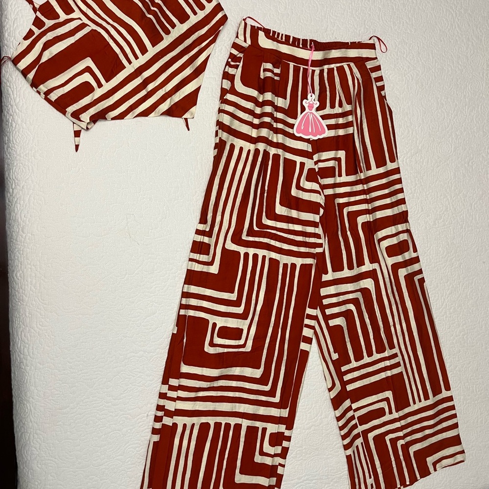 Geometric Red and White Wide Leg Pants